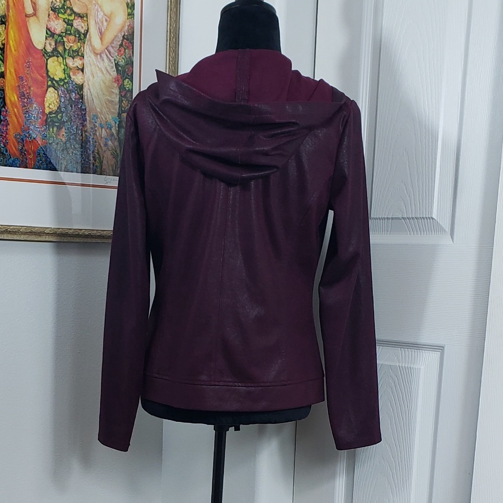 Burgundy Wine Colored Slant Zip Hooded Sweatshirt - Picture 4 of 7
